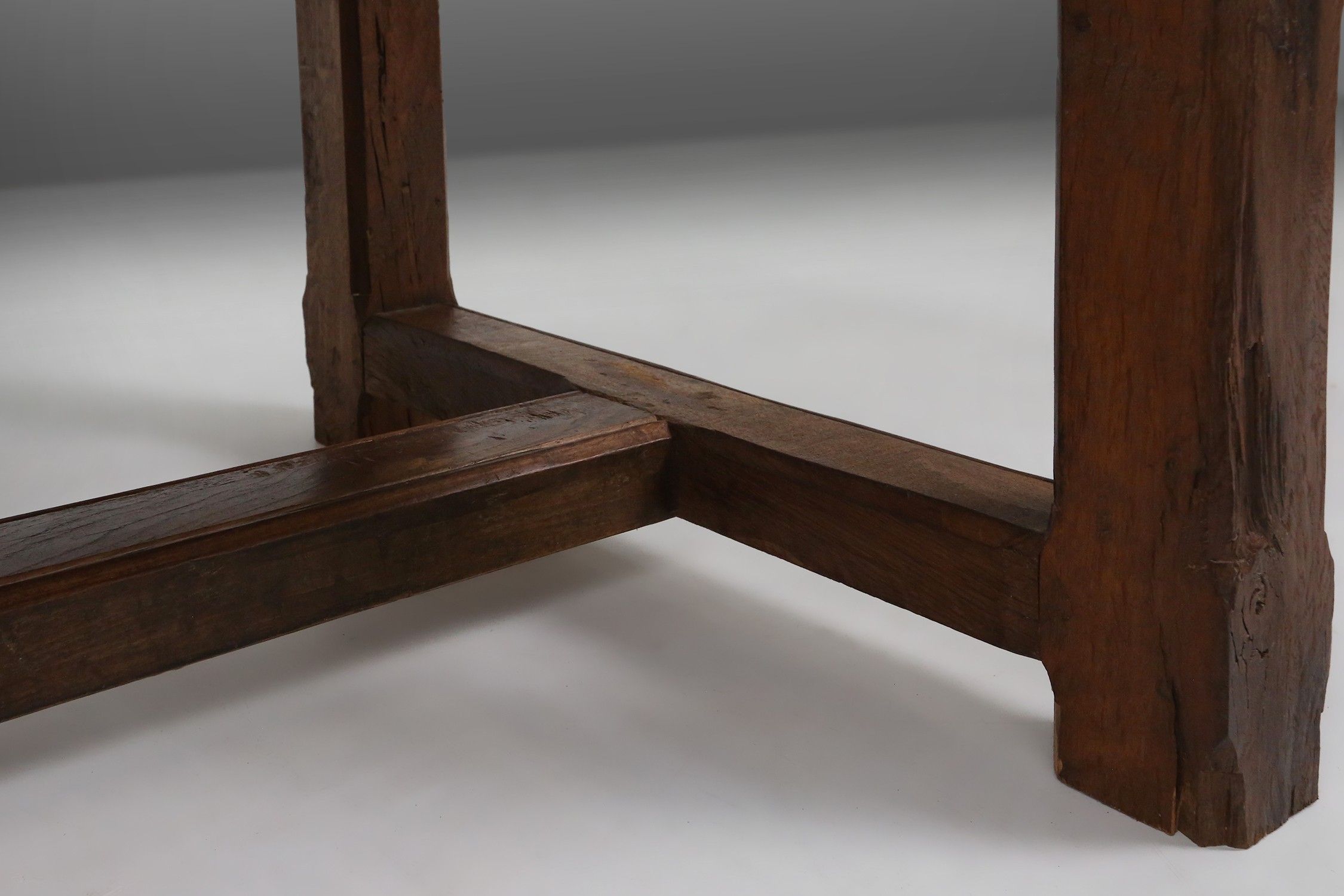 Antique Spanish Console Table in carved Oak, 18th Centurythumbnail